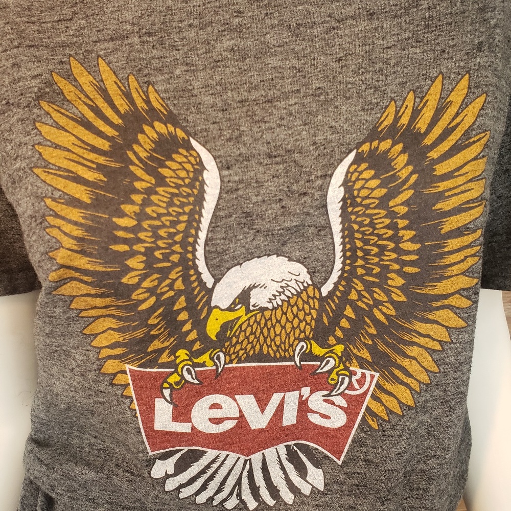 SUPER SOFT Levi's Tee Shirt